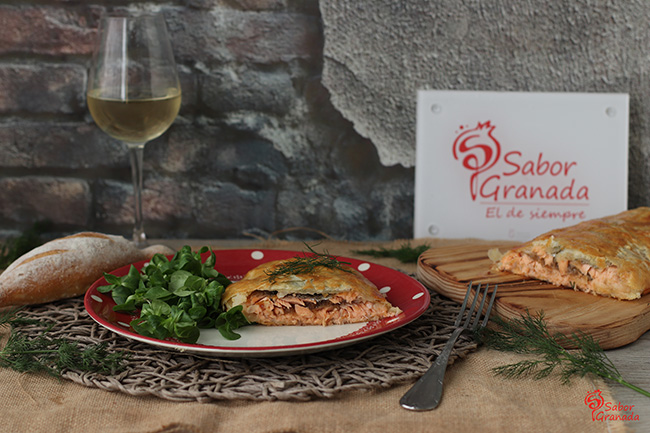 Trucha a la hidromiel con mermelada de cebolla y pasas - Sabor Granada Trucha a la hidromiel con mermelada de cebolla y pasas - Sabor Granada