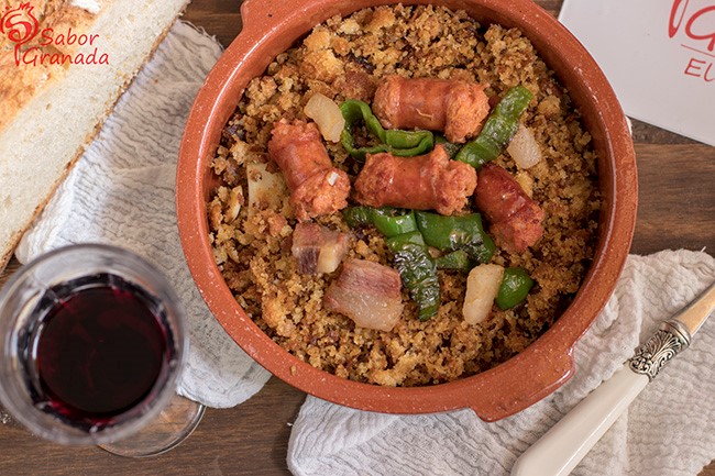 Cómo hacer migas de pan - Sabor Granada Cómo hacer migas de pan - Sabor Granada