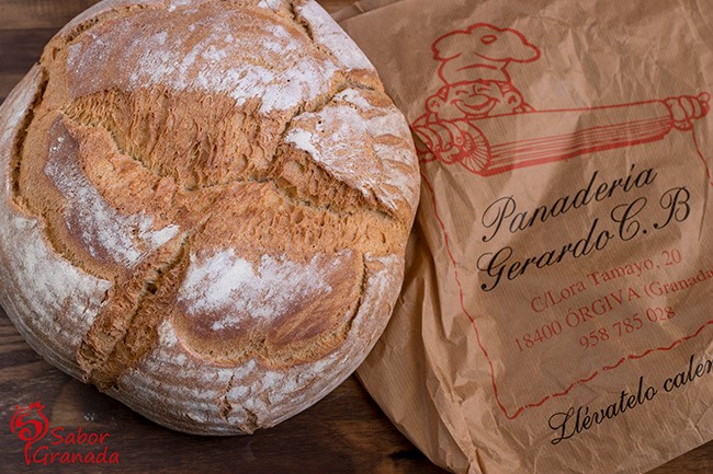 Pan de Panadería Gerardo - Sabor Granada Pan de Panadería Gerardo - Sabor Granada