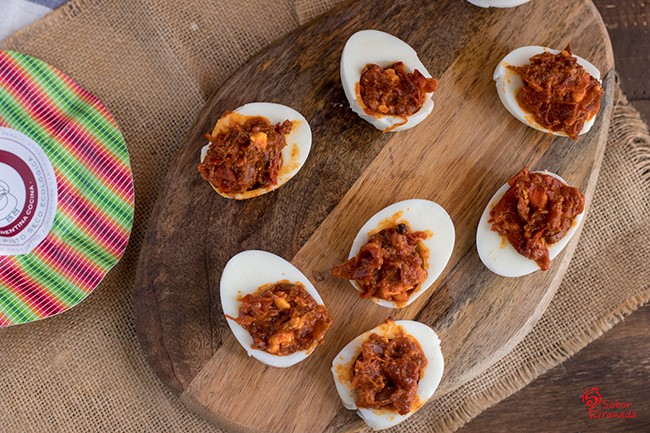 Cómo hacer huevos rellenos de pisto - Sabor Granada Cómo hacer huevos rellenos de pisto - Sabor Granada