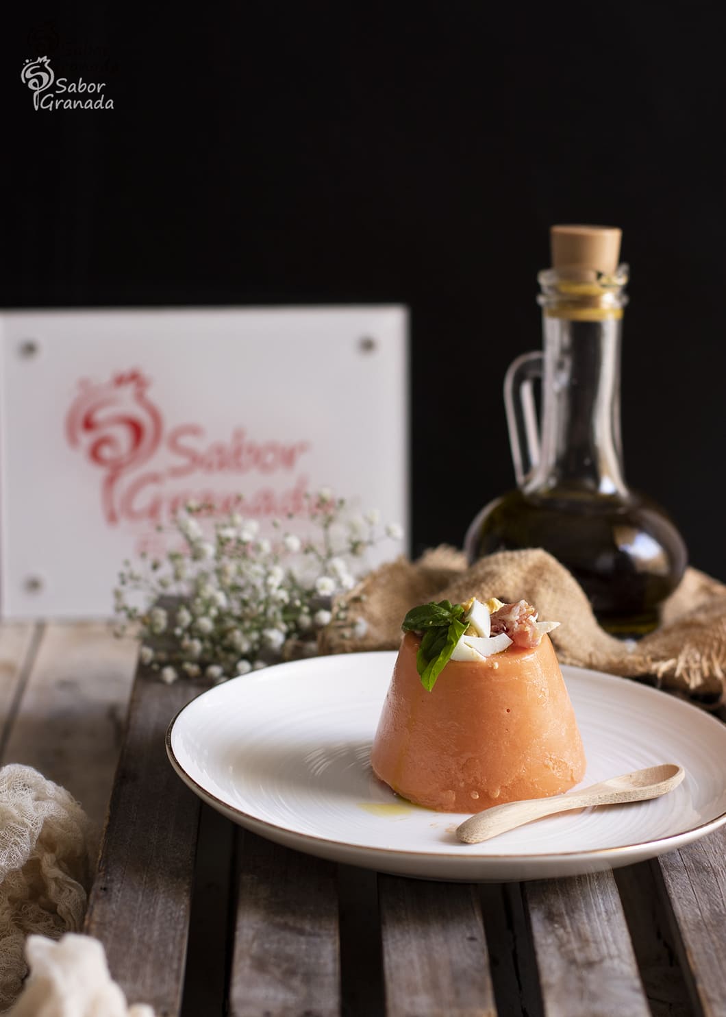 Flan de salmorejo - Sabor Granada Flan de salmorejo - Sabor Granada