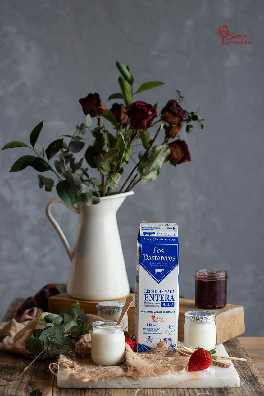 Leche Los Pastoreros para elaborar yogur casero - Sabor Granada Leche Los Pastoreros para elaborar yogur casero - Sabor Granada