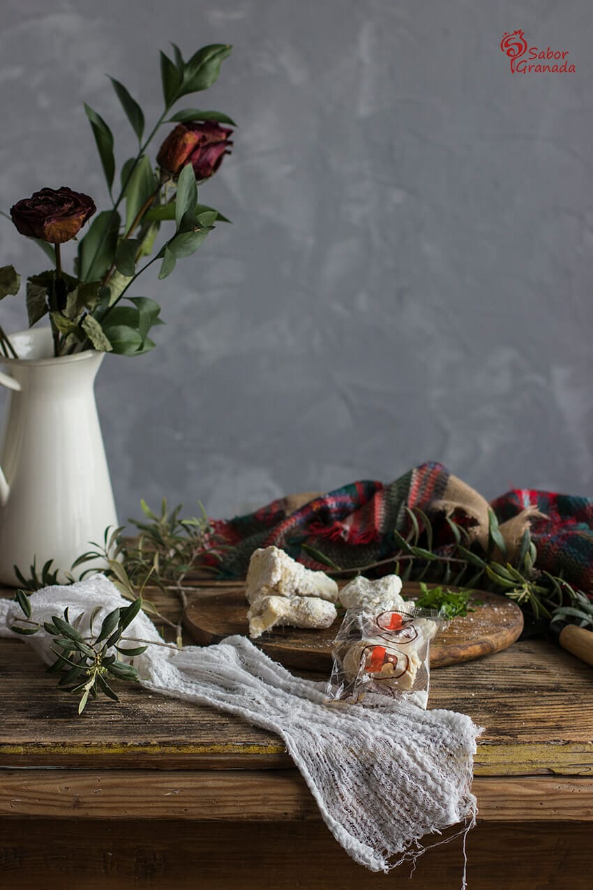 Salazones Joaquín Alvarez para la elaboración de esta receta de Risotto de langostinos y champiñones - Sabor Granada Salazones Joaquín Alvarez para la elaboración de esta receta de Risotto de langostinos y champiñones - Sabor Granada