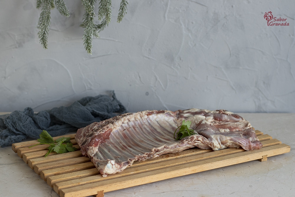 Cordero lojeño para hacer un carré de cordero - Sabor Granada Cordero lojeño para hacer un carré de cordero - Sabor Granada