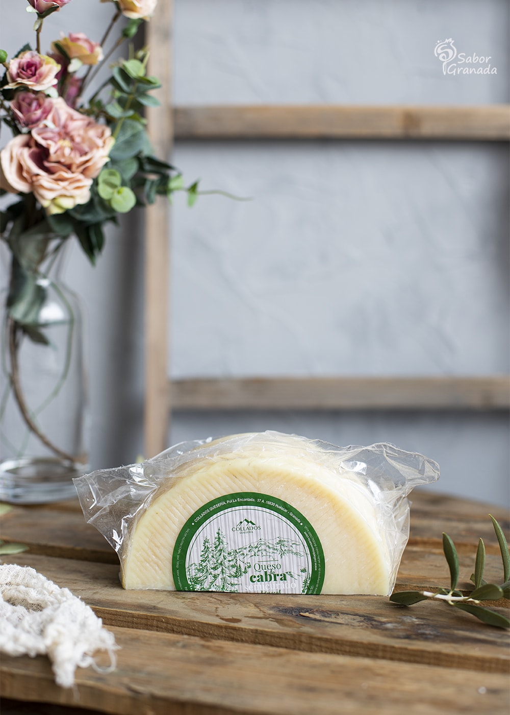 Queso de cabra Collados para hacer bacalao gratinado - Sabor Granada Queso de cabra Collados para hacer bacalao gratinado - Sabor Granada